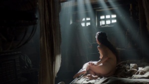 Amy Dawson - Game Of Thrones S02E02 (2012) [720p] [nude] QeD0J8vh