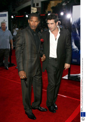 Колин Фаррелл (Colin Farrell) premiera "Miami Vice" in LA, 20.07.2006 "Rexfeatures" (112xHQ) TPZCdtMg