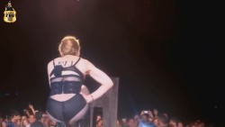 Madonna - MDNA Tour New York  (2012) [720p] [ass,lingerie]  EQuTznKd
