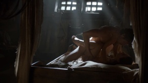 Amy Dawson - Game Of Thrones S02E02 (2012) [720p] [nude] KfoT74c2